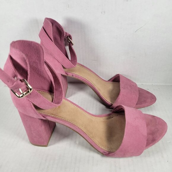 Old Navy Pink Suede Buckle Strap & Open Toe Chunky Heel Sandals Size 9 - Picture 4 of 11